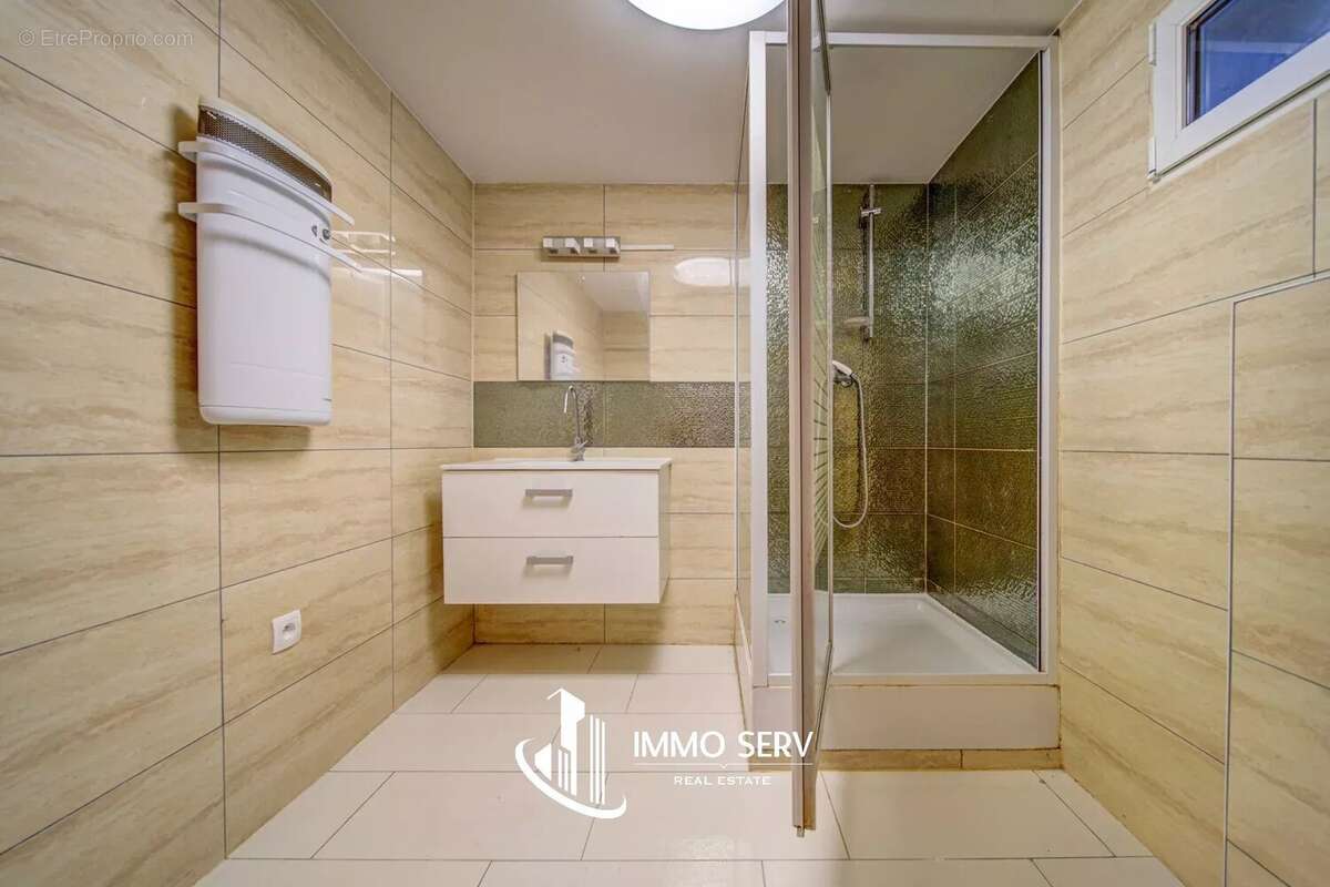 Maison à AUDUN-LE-TICHE