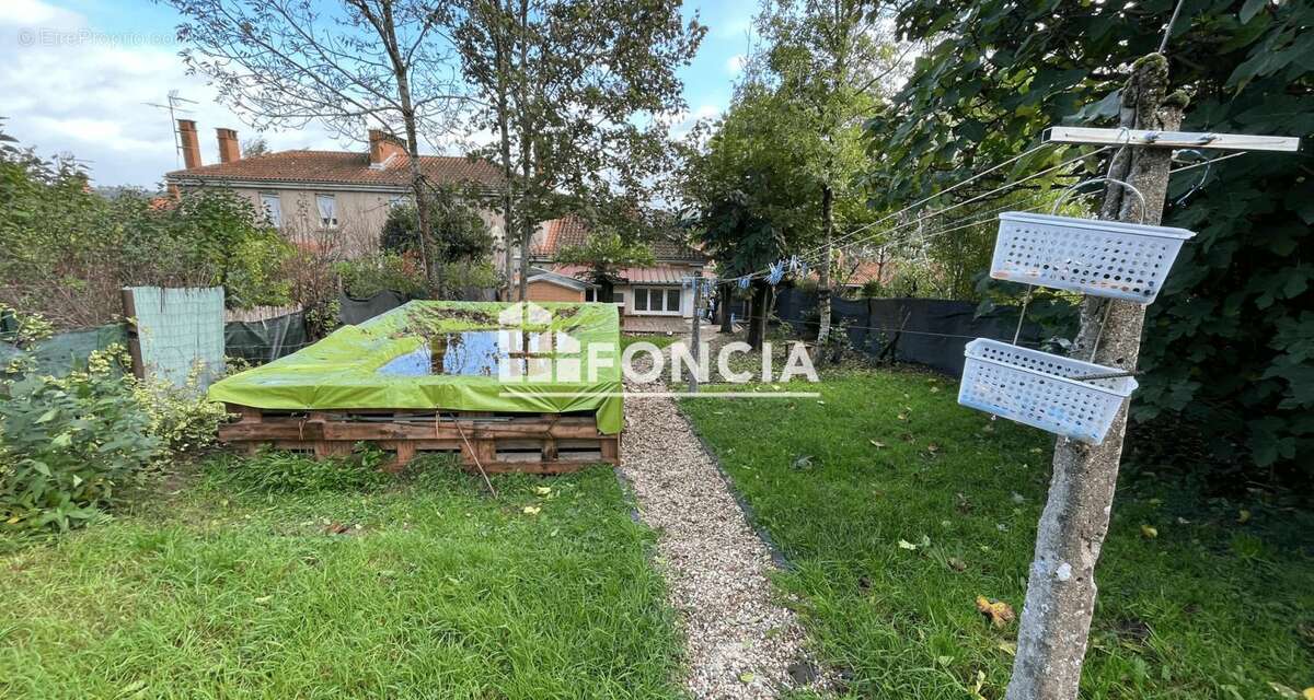 Maison à SAINT-BENOIT-DE-CARMAUX