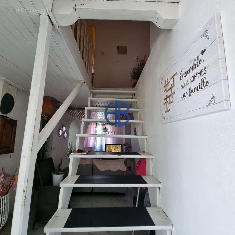 Maison à MARCILLOLES