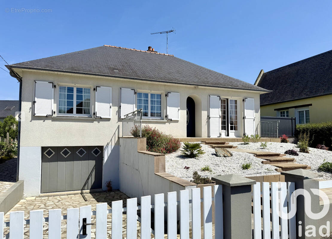 Photo 1 - Maison à CRAON