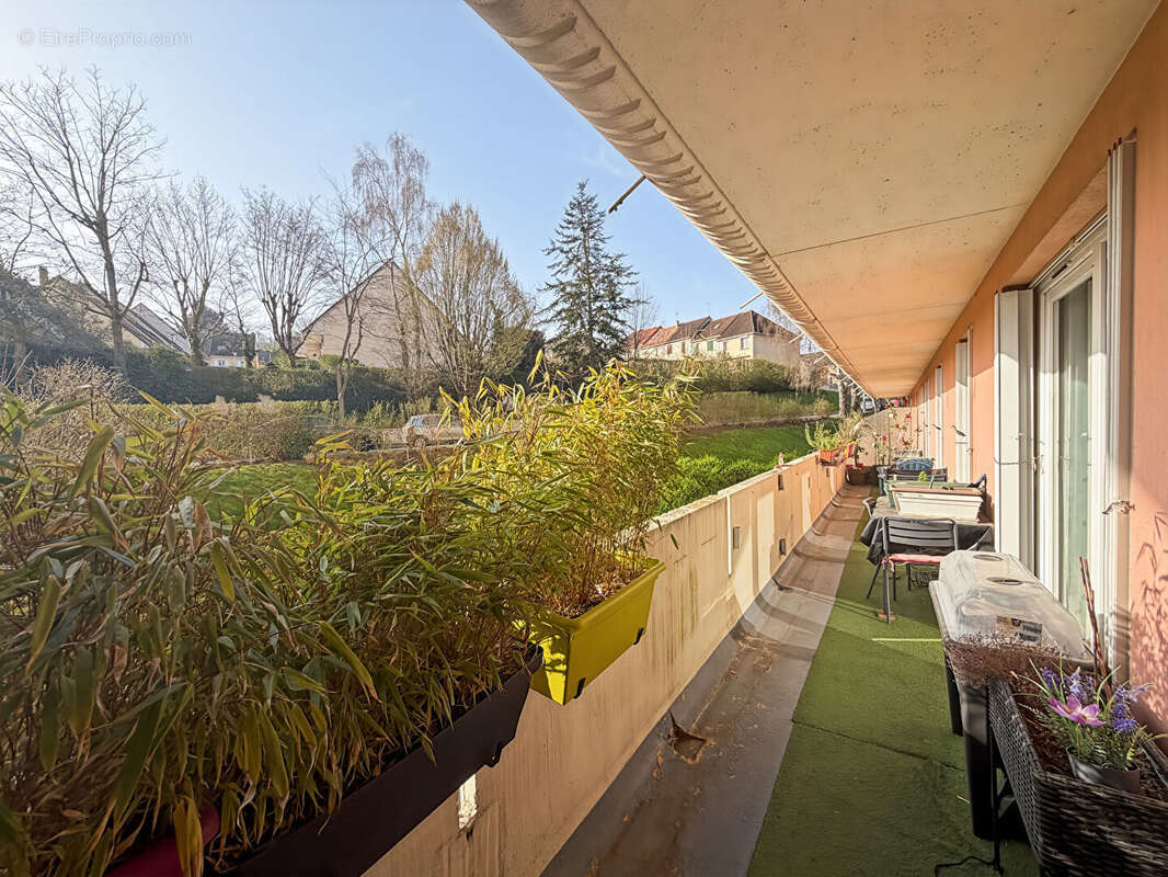 Appartement à VILLEBON-SUR-YVETTE