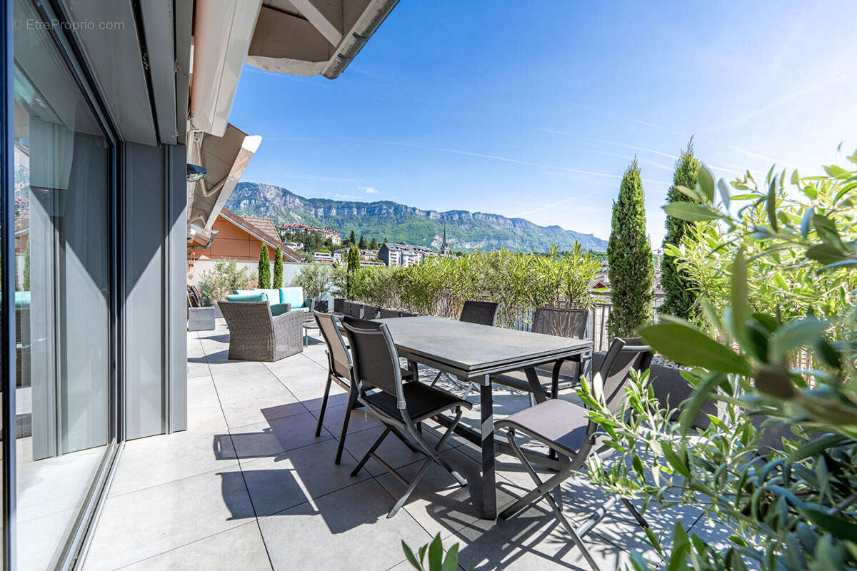 Appartement à AIX-LES-BAINS