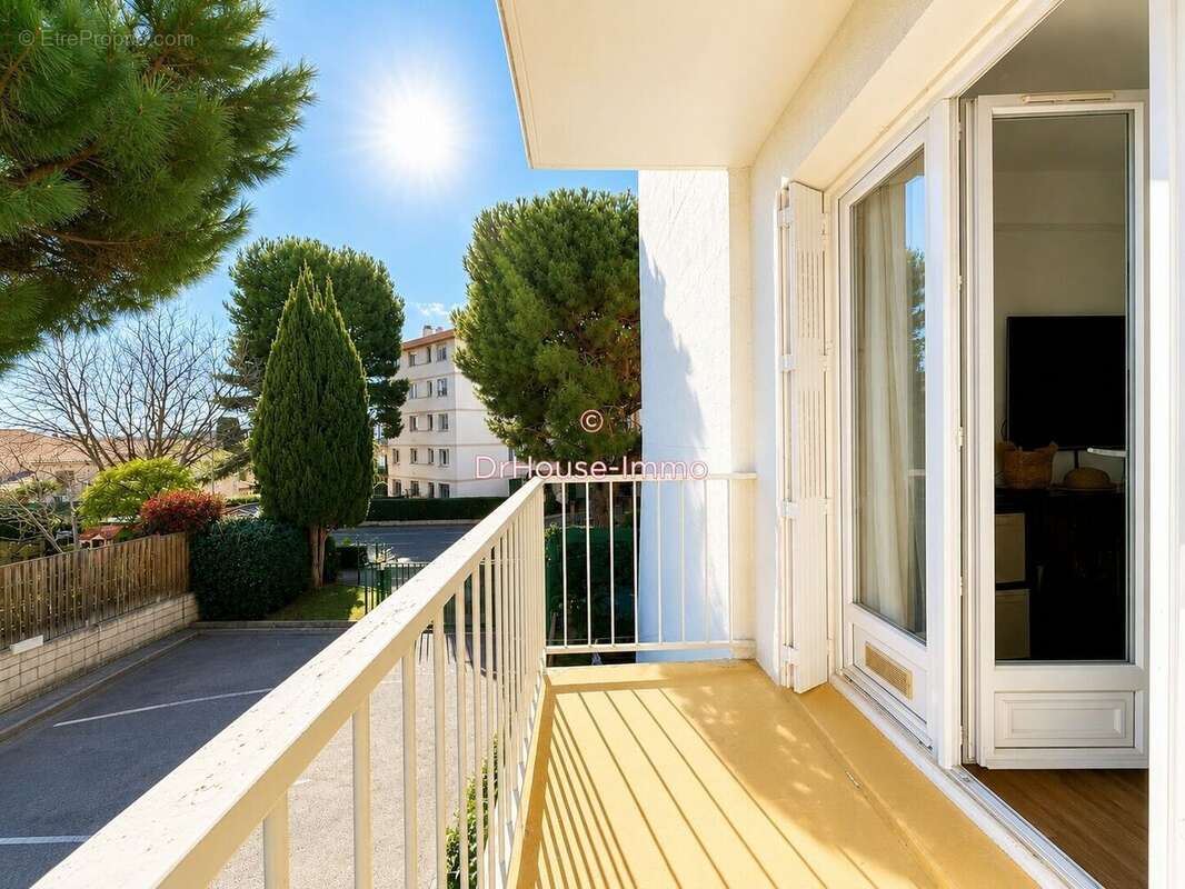 Appartement 75 m² à Cagnes-Sur-Mer  - photo 24