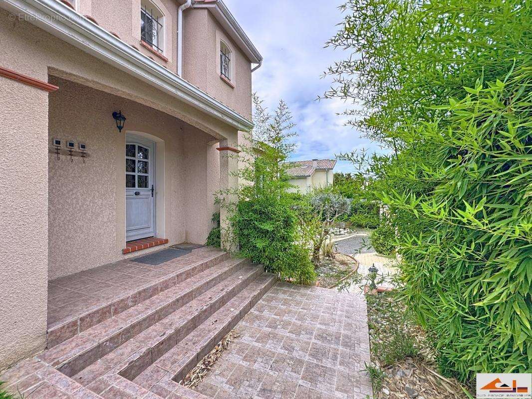 Maison à RAMONVILLE-SAINT-AGNE