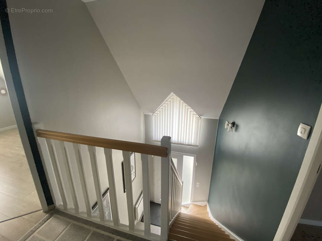 Maison à COURRIERES