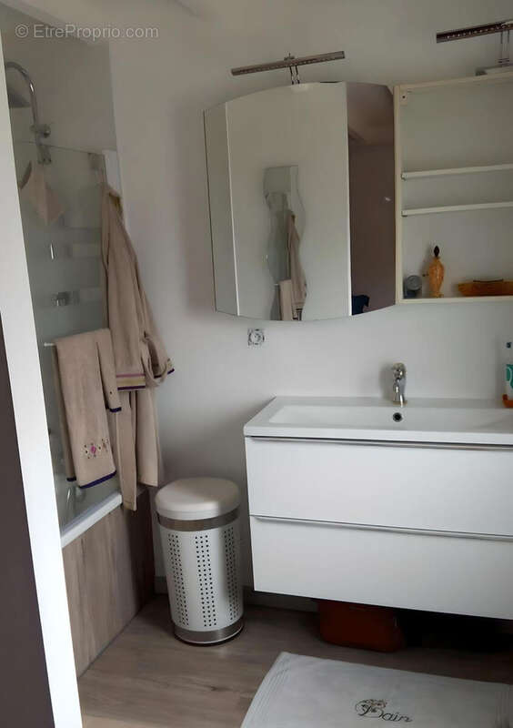 Rare à Coutras   Maison familiale 133 m2 avec potentiel locatif   Vente à terme libre - photo 10