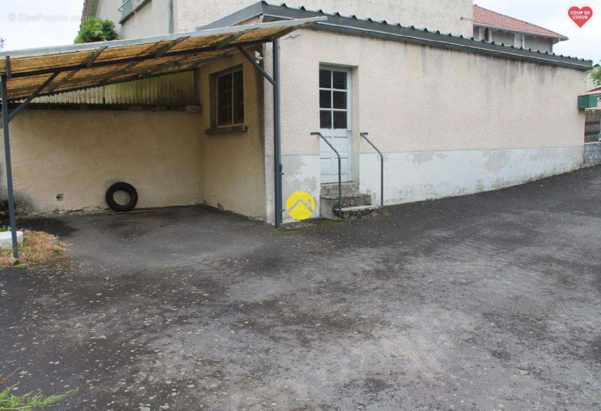 Maison à ARPAJON-SUR-CERE