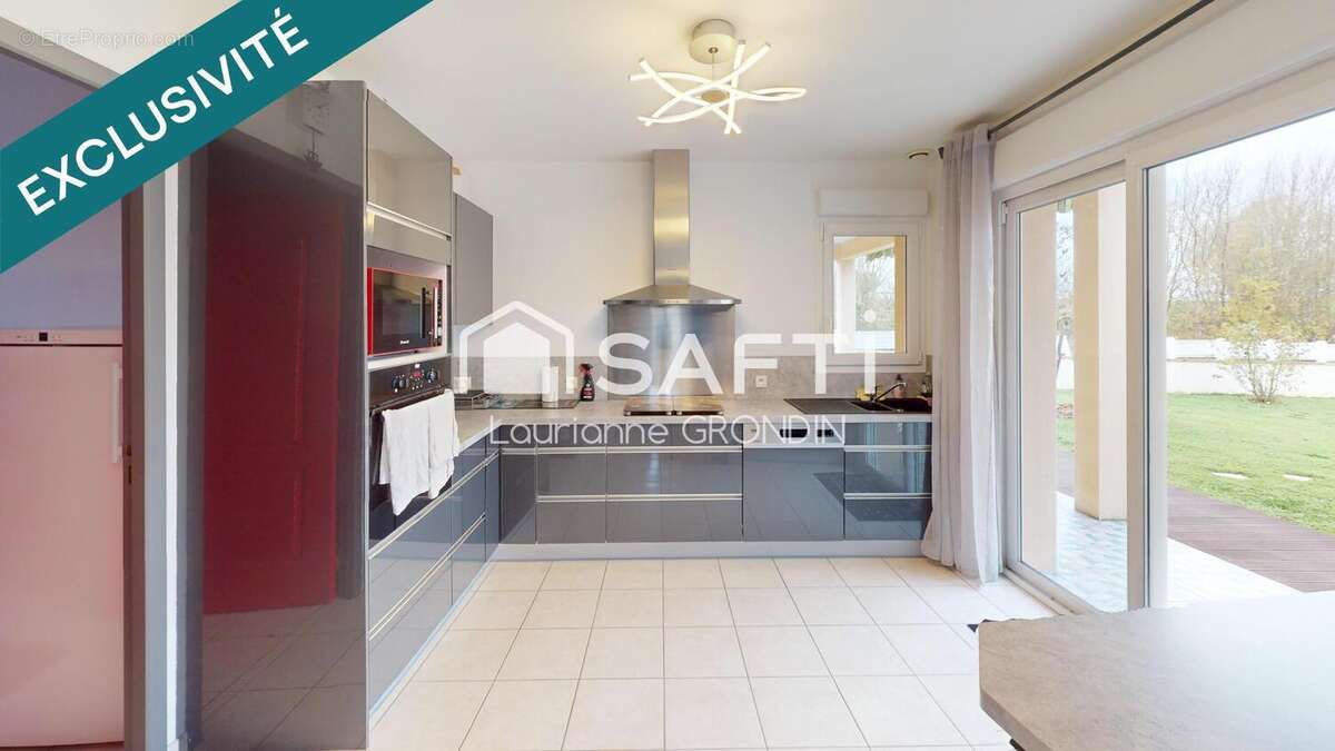 Photo 3 - Maison à ASNIERES-LA-GIRAUD