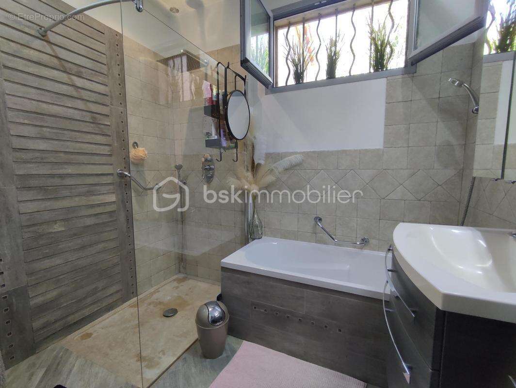 Maison à LE BAR-SUR-LOUP