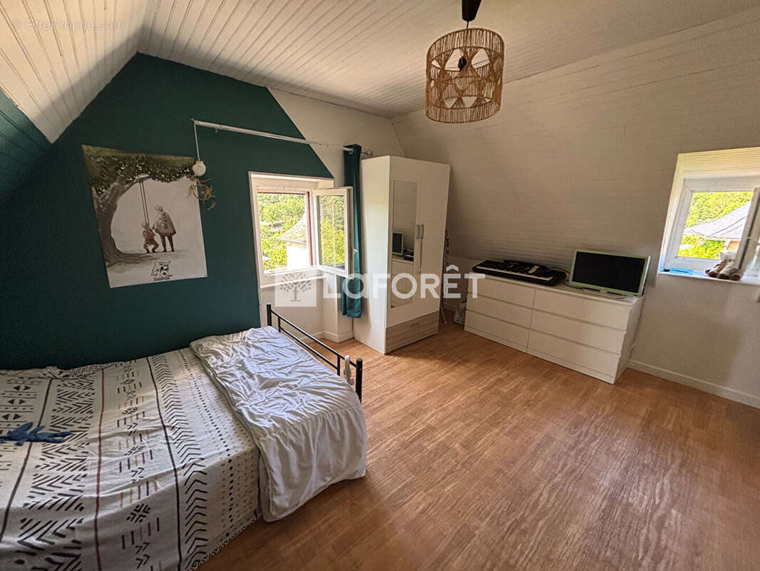 Maison 82 m² à Mouret  - photo 5