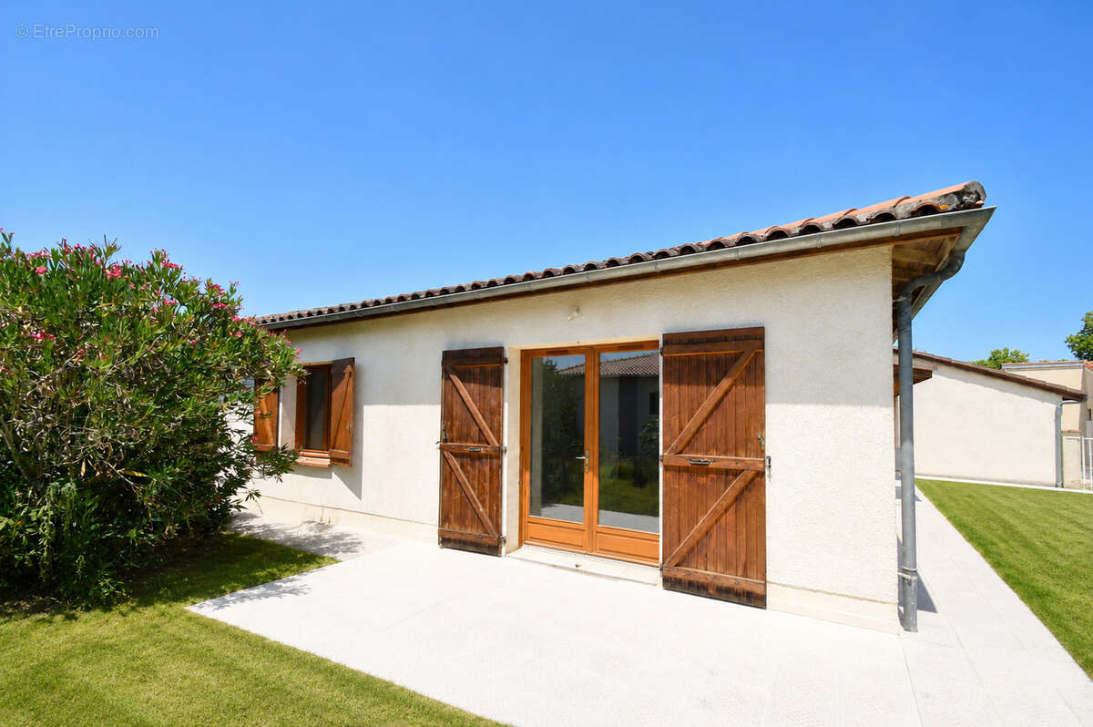 A VENDRE MAISON T4 86 m2 habitables 420 m2 de terrain - photo 2