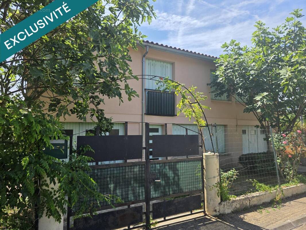 Photo 1 - Maison à LOMBEZ