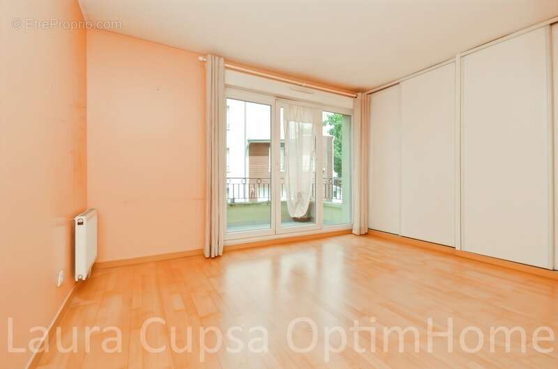 Appartement à LIVRY-GARGAN