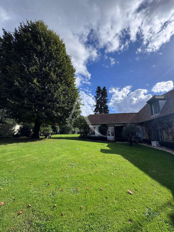 Maison à LAMOTTE-BEUVRON