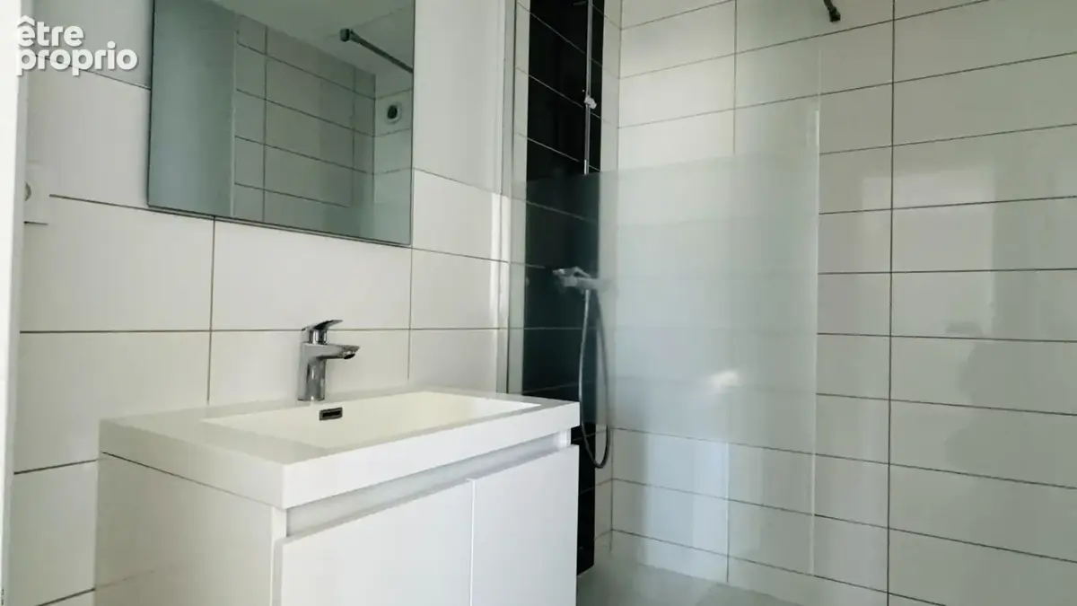 Appartement 1er étage 2 chambres au coeur de Bain de Bretagne, fonctionnel et lumineux - photo 3