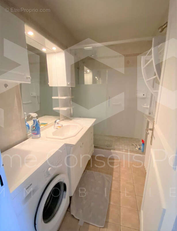 Appartement à MONTROUGE