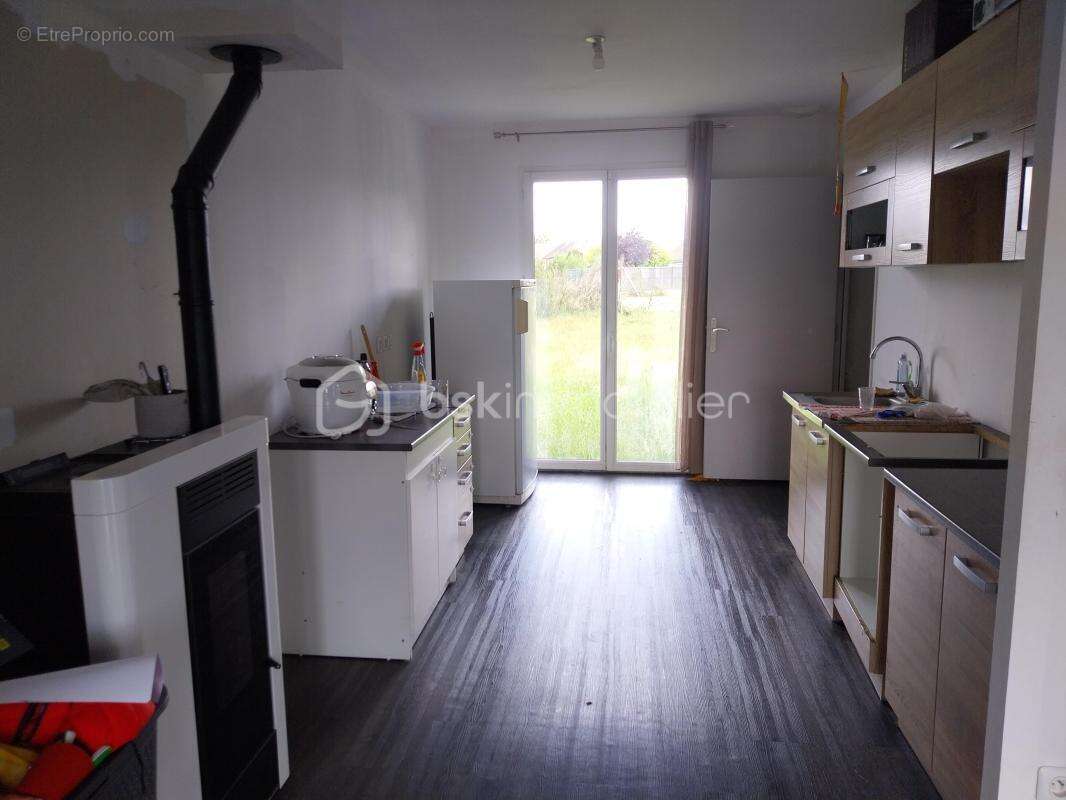 Maison de 82 m2 avec 3 chambres - Terrain de 660 m2 - photo 4