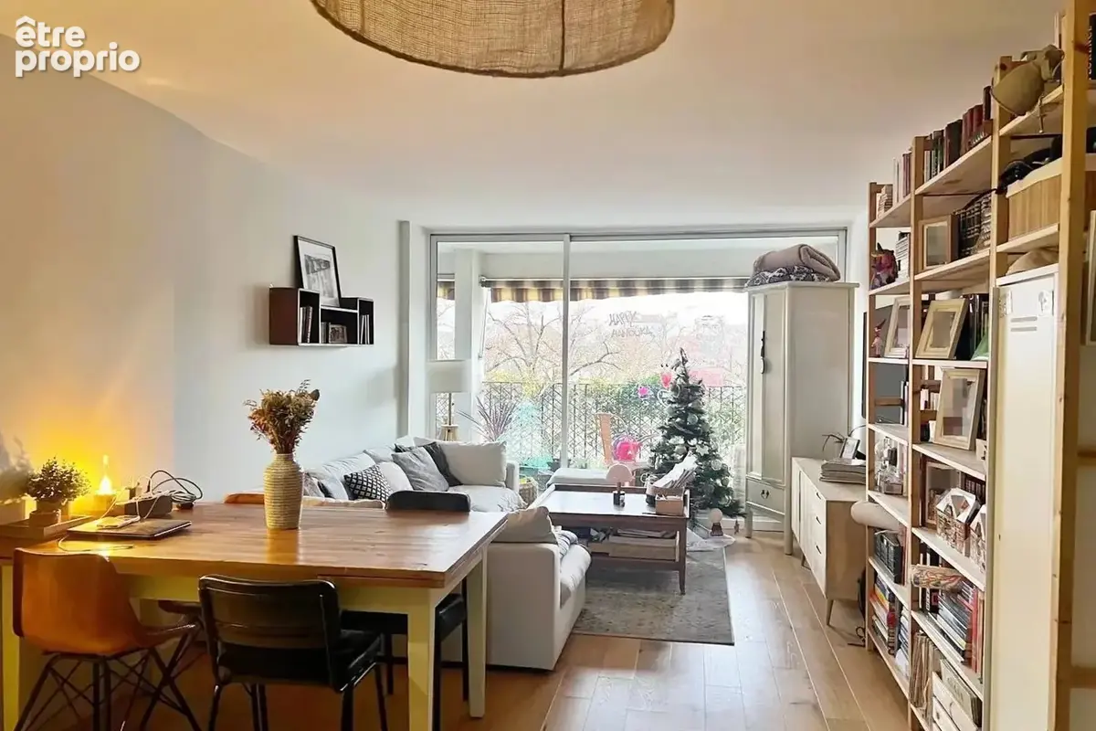 Appartement 5 pièces 96 m² à vendre à Saint-Maur-Des-Fosses (94210) - photo 2