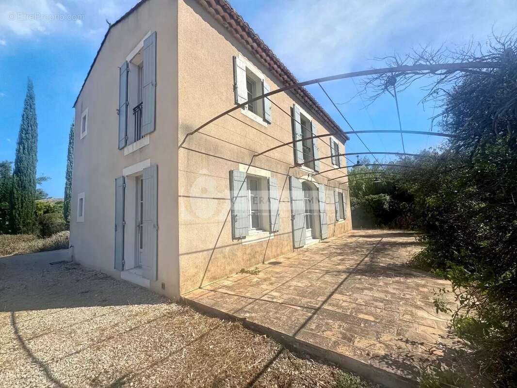 Maison d'architecte Élégance et Confort T4 Maussane Les Alpilles - photo 26