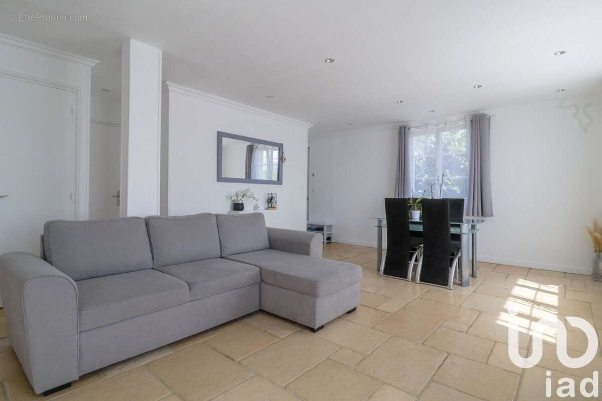 Photo 5 - Maison à SAULX-LES-CHARTREUX