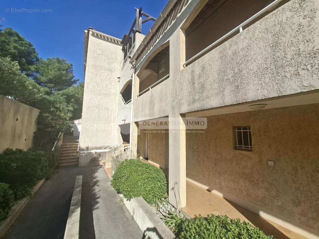 Appartement à SAUSSET-LES-PINS