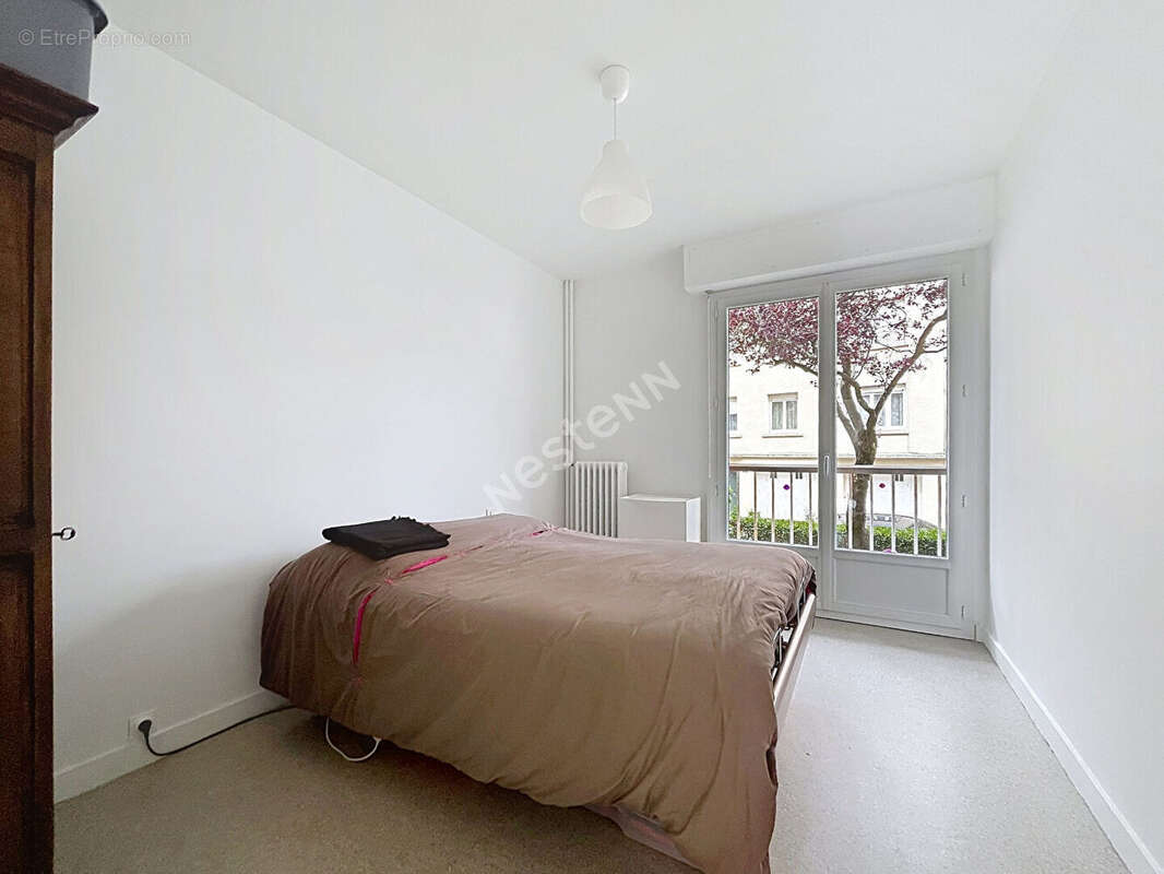 EXCLUSIVITE / NANTES Rond-point de Vannes, Sainte-Thérèse / Appartement  3 pièce(s) 64 m2 / Parking et cave - photo 4