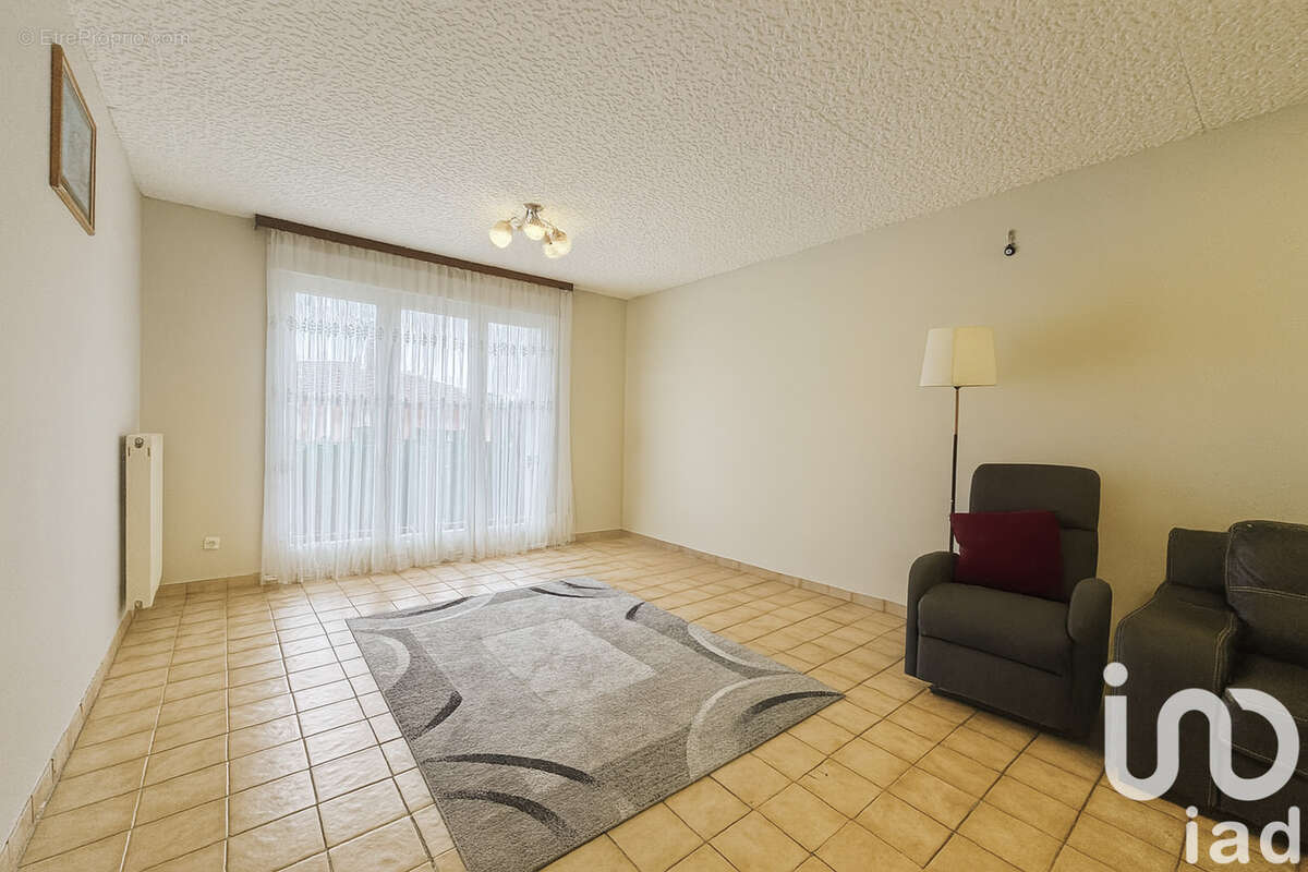 Photo 8 - Maison à BOUZONVILLE