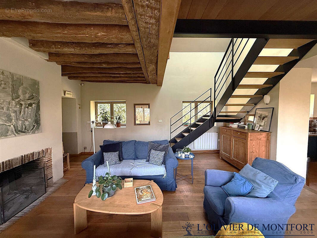 Maison à MONTFORT-L'AMAURY