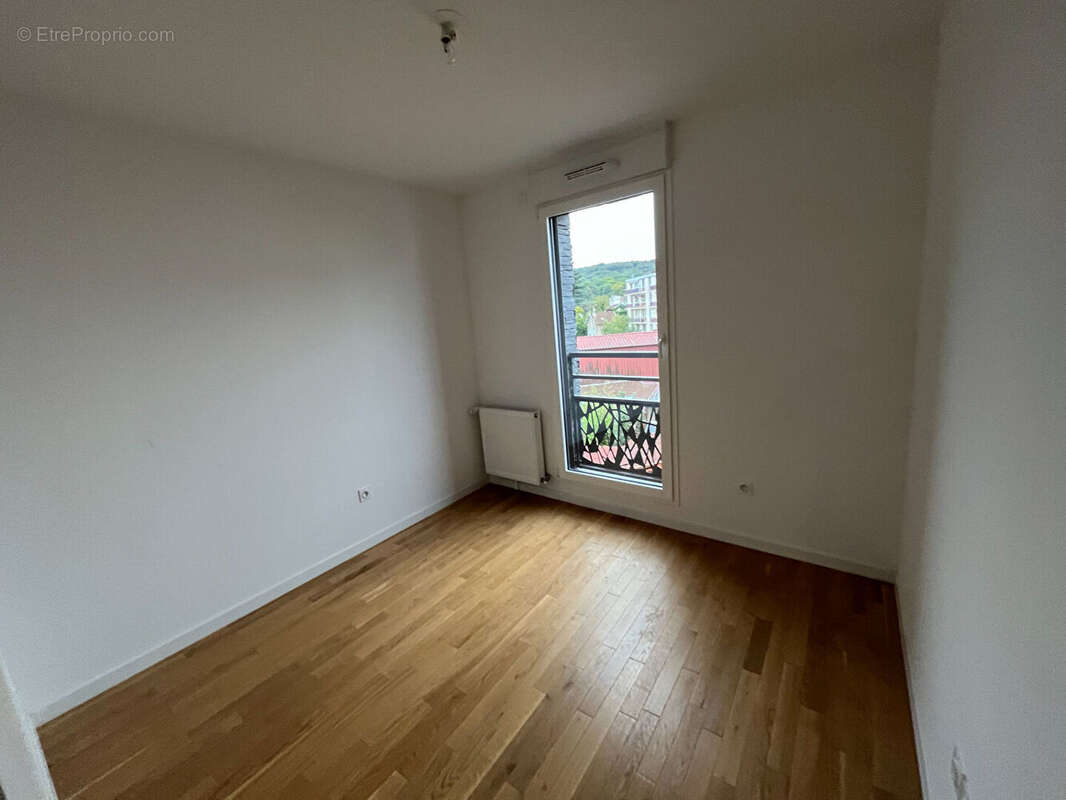 Appartement à CHAVILLE