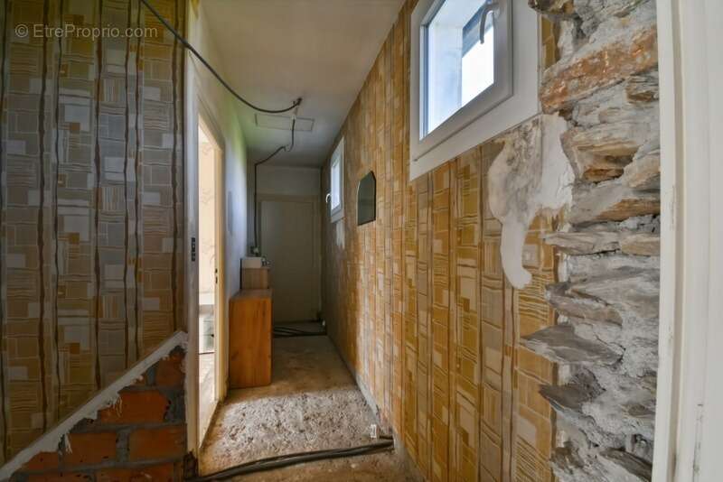 Maison à SAINT-SATURNIN