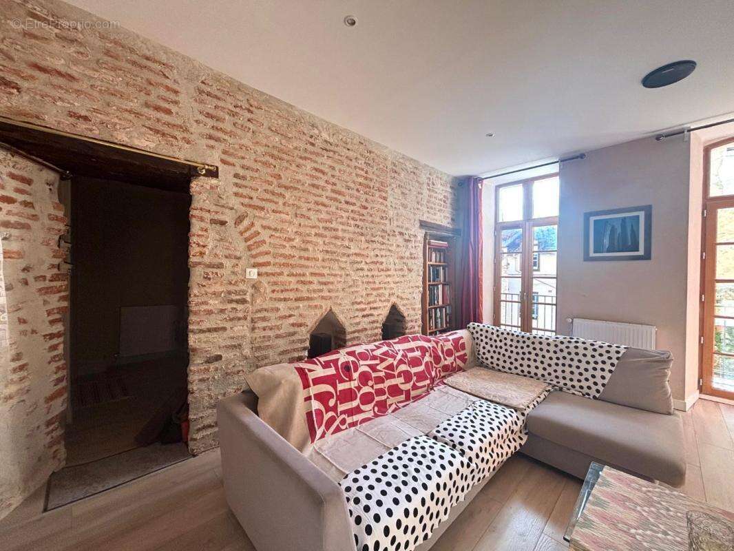 Appartement à CAHORS