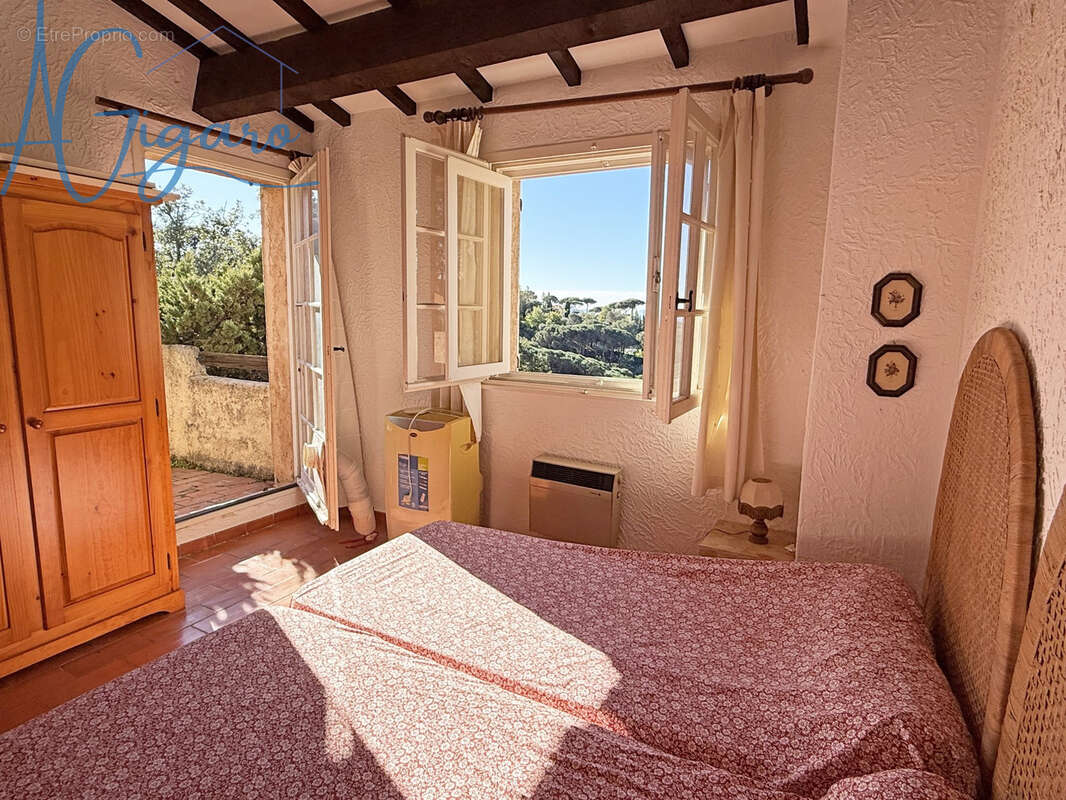 Maison à LA CROIX-VALMER