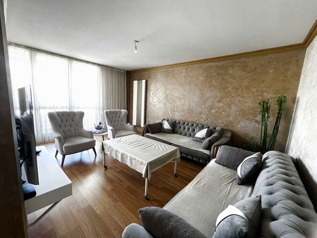 Appartement à ECHIROLLES