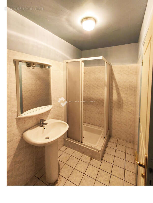 Maison 80 m² à Caurel  - photo 8