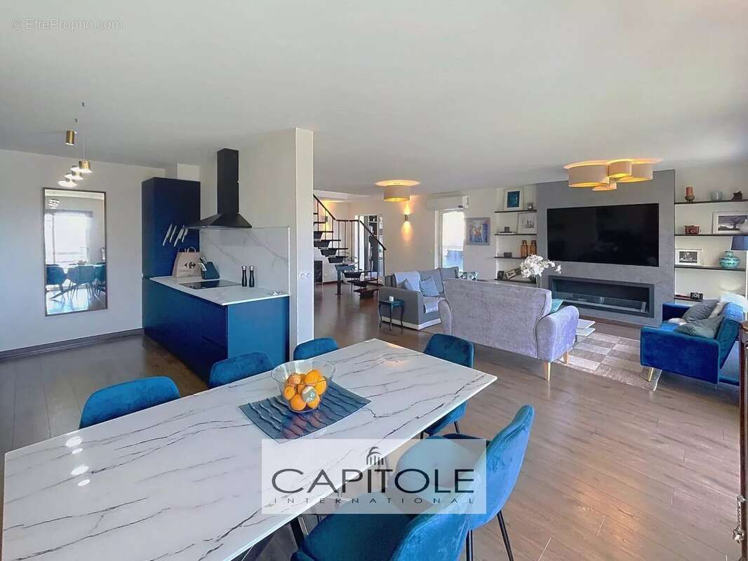 Appartement à LE CANNET