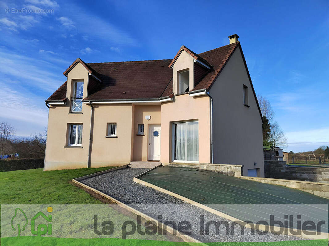 Pavillon sur sous-sol avec 6 chambres - photo 15