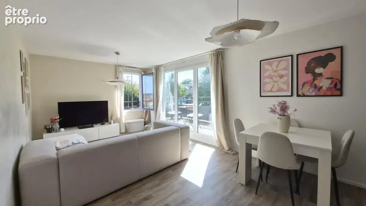 Appartement à ARPAJON