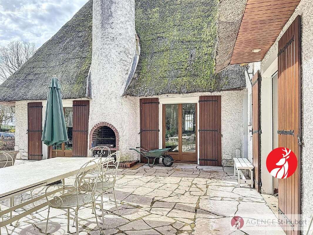 Maison à SAINT-FARGEAU-PONTHIERRY