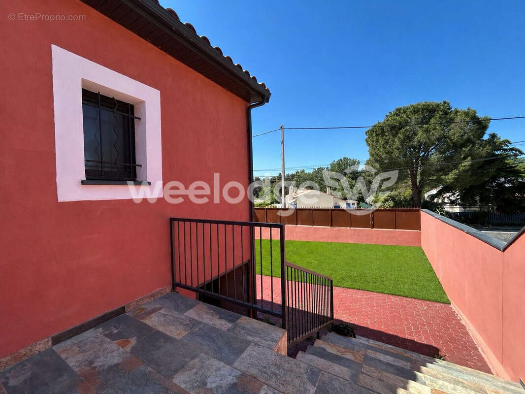 Maison 186 m² à Boulbon  - photo 2