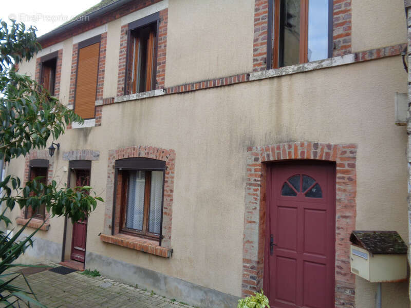 Maison à SAINT-PRIVE