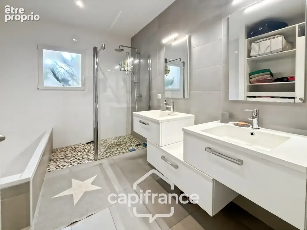 A vendre, SADIRAC (33) à 20min de BORDEAUX, Maison plain-pied, lumineuse, quatres chambres - photo 6