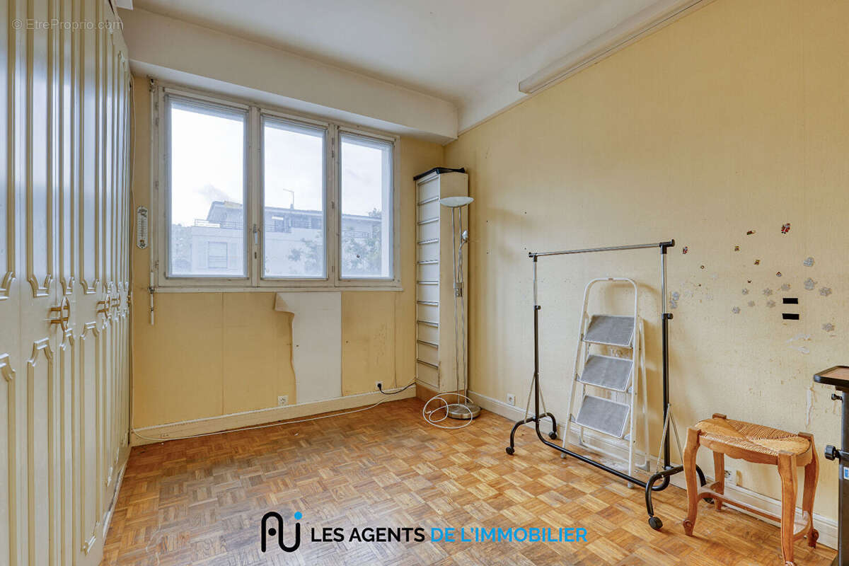 Appartement à NANTERRE