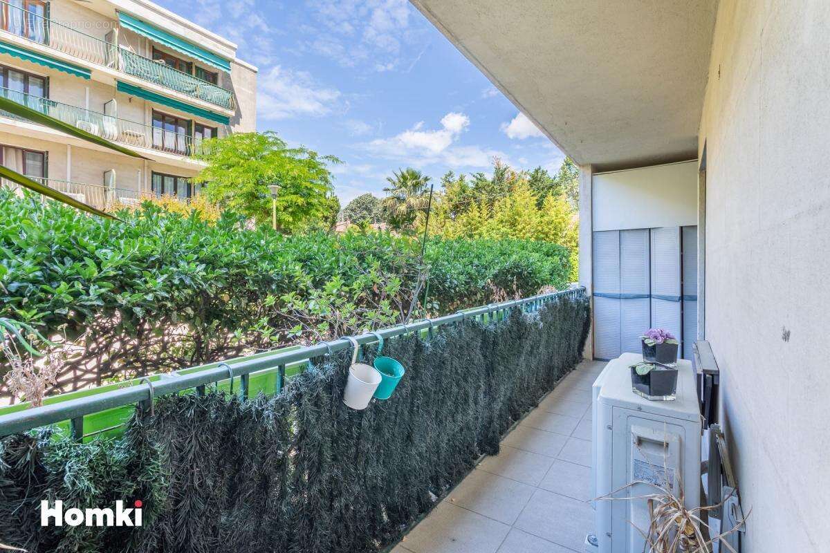 Appartement à MARSEILLE-12E