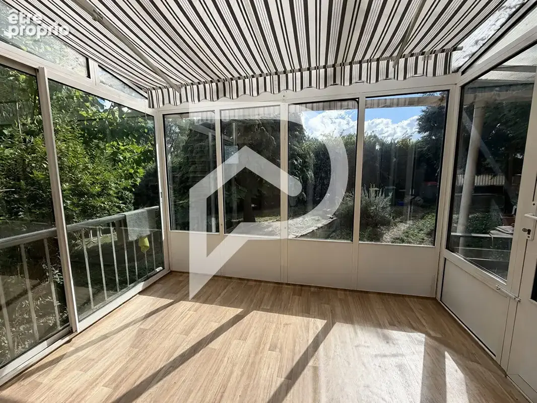 Maison Meru - 8 pièce(s) - 140 m2 - photo 2