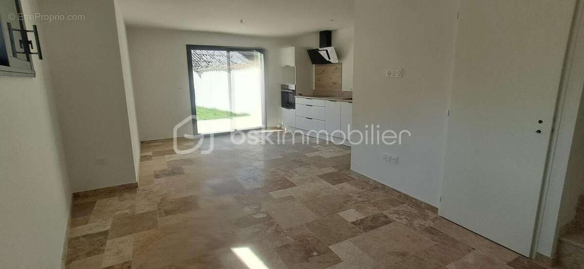 Maison neuve d'environ 70m² au plein cœur de La Frette - photo 4