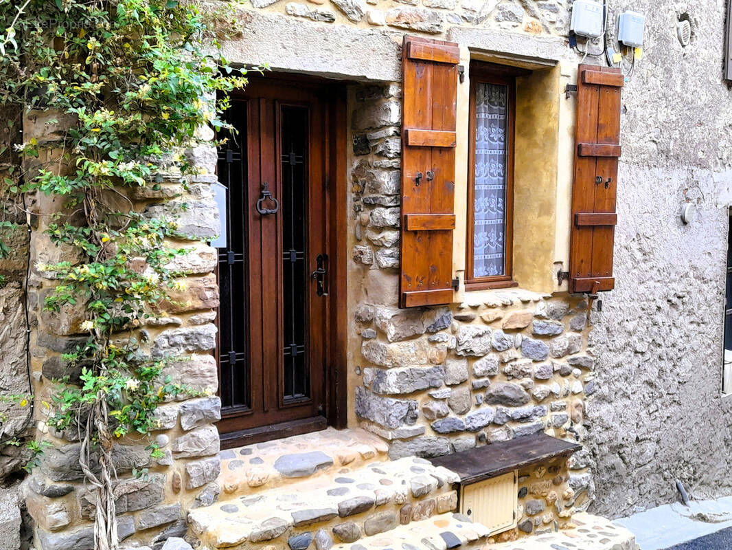Maison à MONTBRUN-DES-CORBIERES