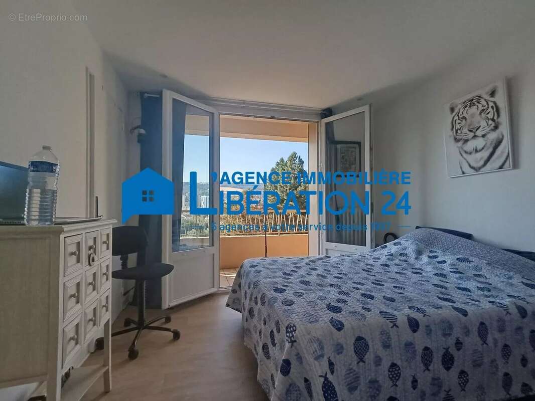 Appartement lumineux 4 pièces à Saint-Étienne - photo 10