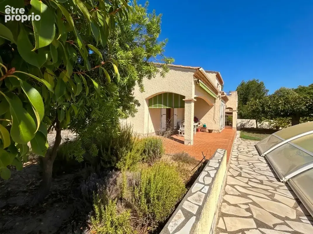 Maison 150 m2 avec piscine, jardin 1 000 m2 et garage — Rodilhan (Proche Nîmes) - photo 21