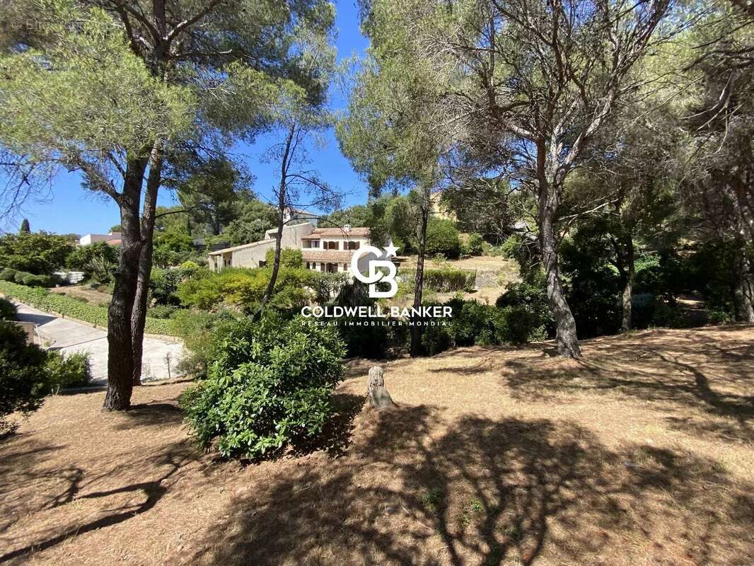 Maison à SAINT-MANDRIER-SUR-MER