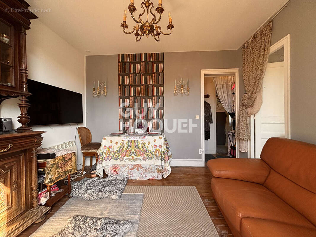 Appartement à SAINT-OUEN